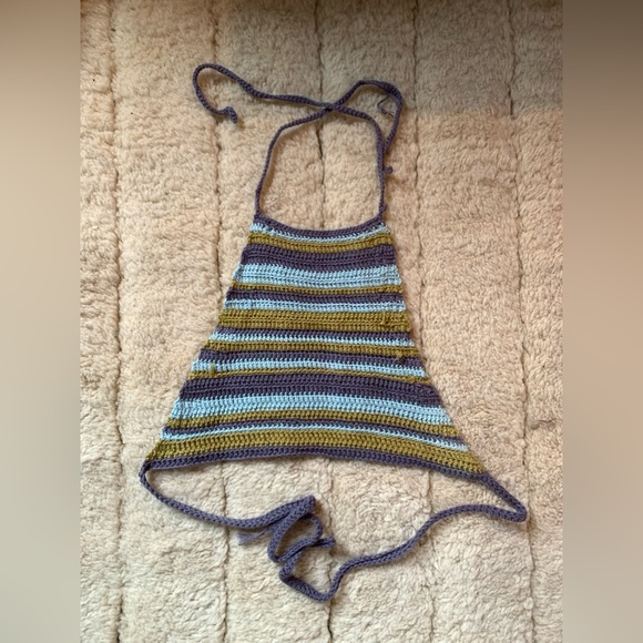 Hand Crochet Beach Crop - Picture 1 of 2